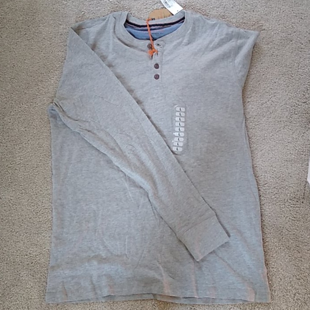 Men's long sleeve henley